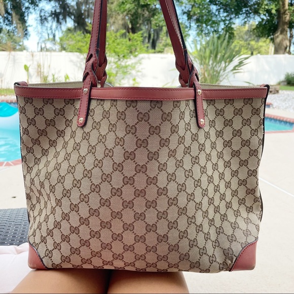 Gucci Handbags - Gucci Monogram GG Tote w/Blush Leather Trim